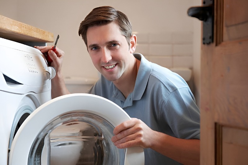 Washing Machine repair in Winter Gardens